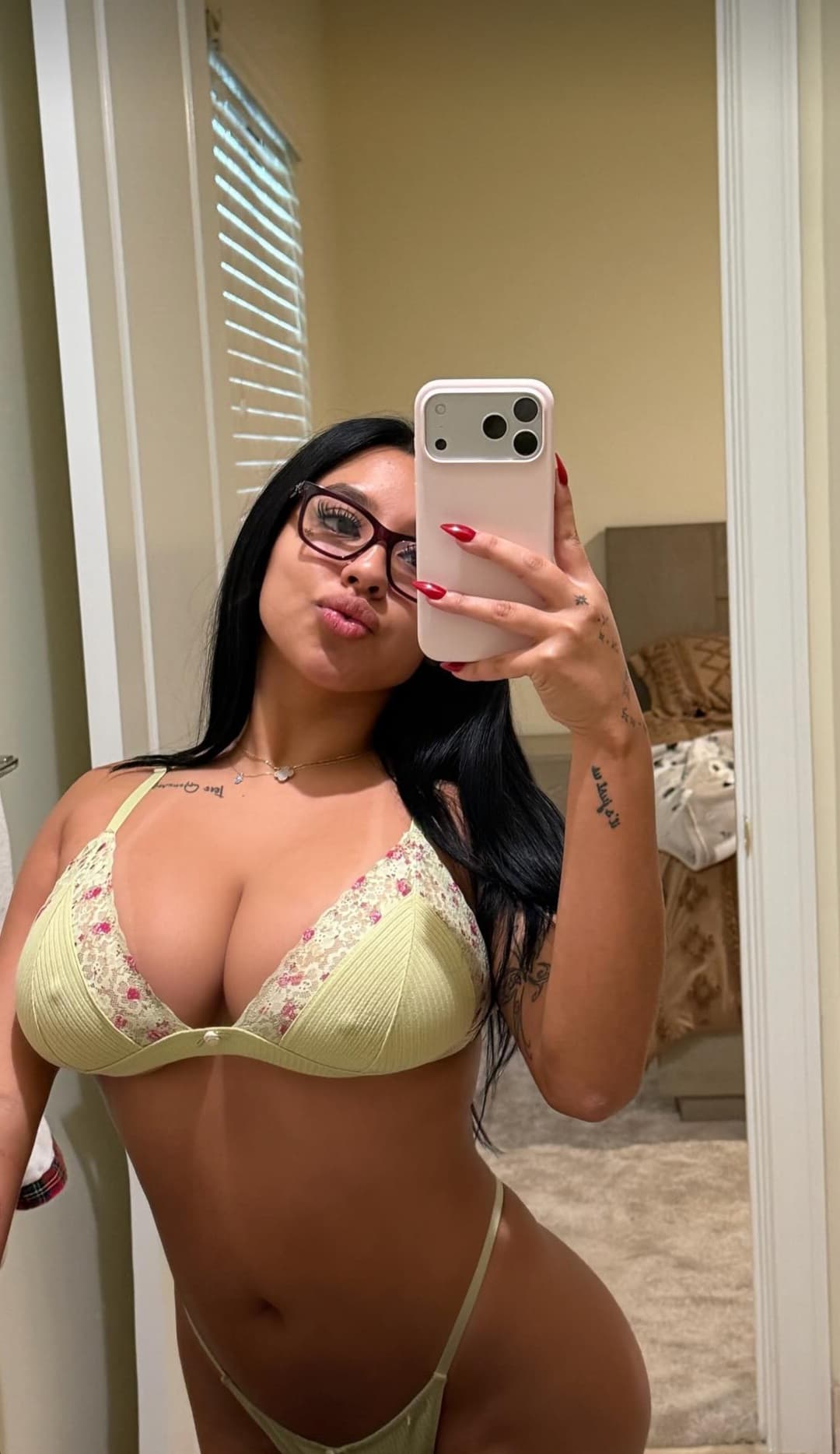 Watford I'm available for meetup independent escort in watford uk