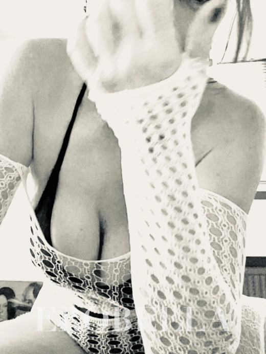 ✨ Experience the Elegance of TeeAnn 🌹 photo 3