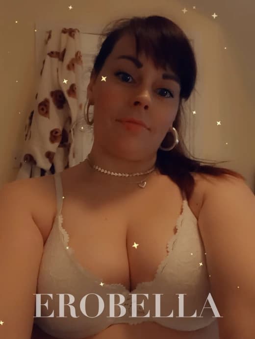 🇧🇷✨ Brazilian Beauty With a Gentle Spark 🌹 independent escort in barry uk