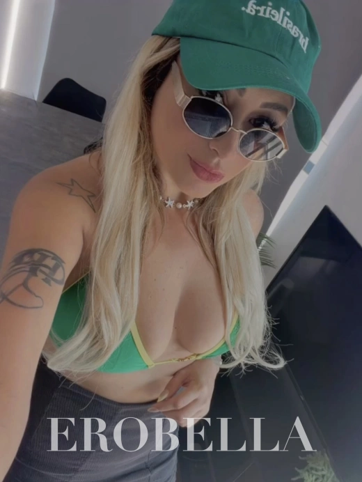 🇧🇷🌹 Brazilian Grace & Genuine Charm ✨ photo 6