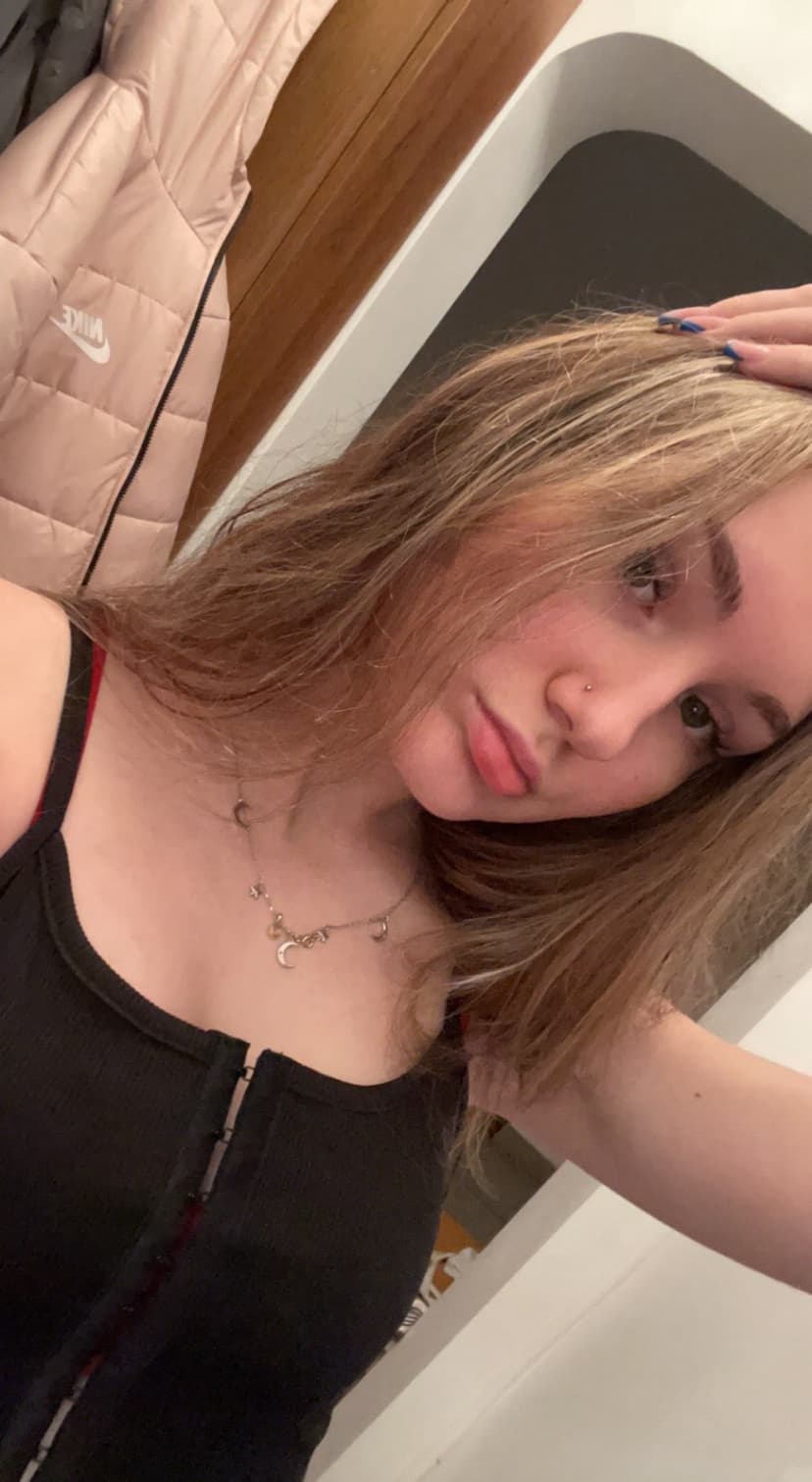 Hit me up for hookup services and massage independent escort in barnsley uk