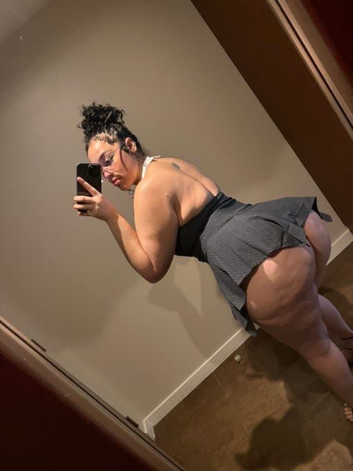 Hot romantic sweet passionate lovely sweet Newport sexy girl independent escort in newport uk