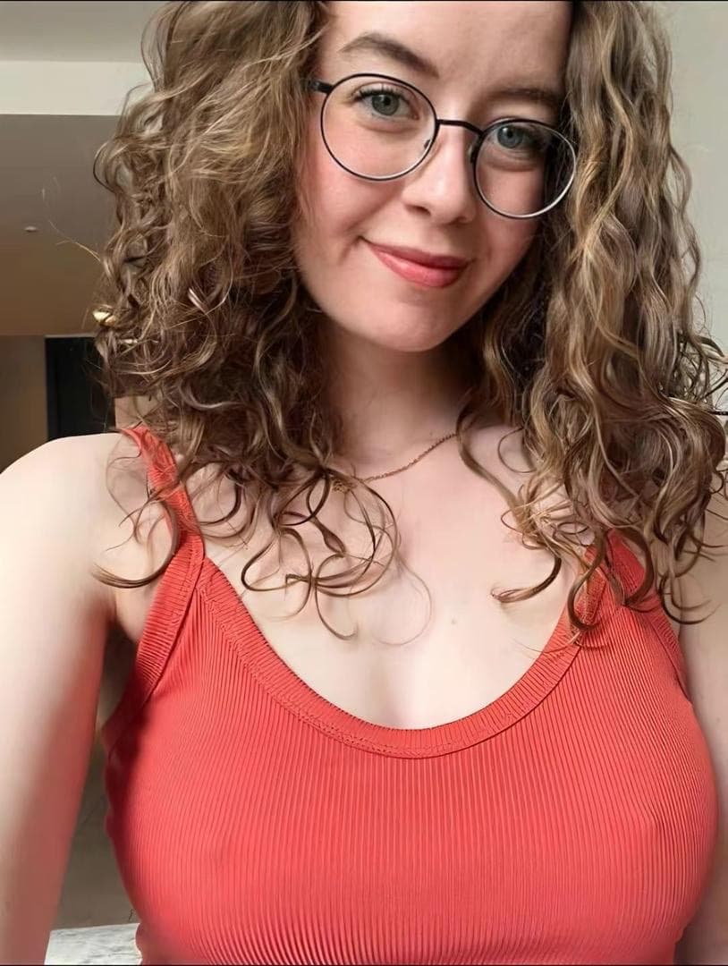 Am available for incall and outcall independent escort in deal uk