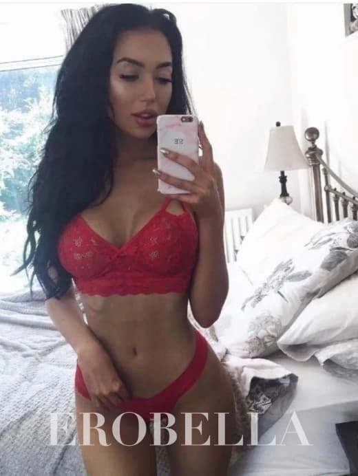 🌟 Experience Anna 💎 Graceful, Charming & Sophisticated independent escort in virginia-water uk