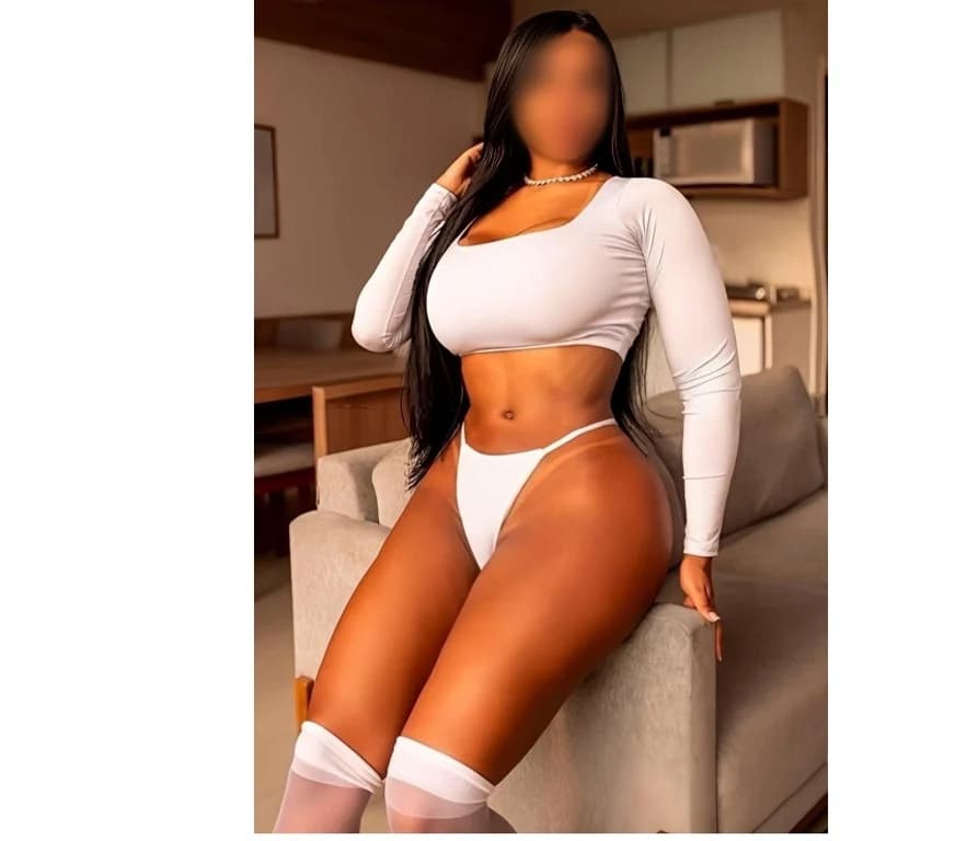 New girl in town with playful vibes and good energy 👑❤️💫 independent escort in leicester uk