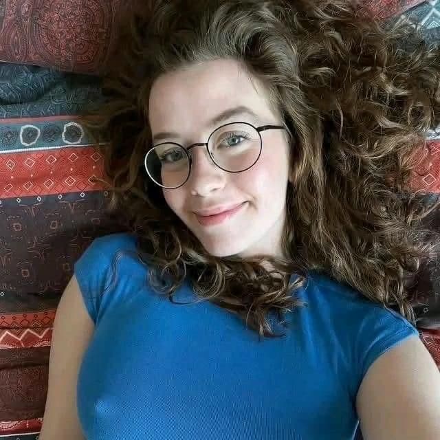 Am available for incall and outcall independent escort in falmouth uk