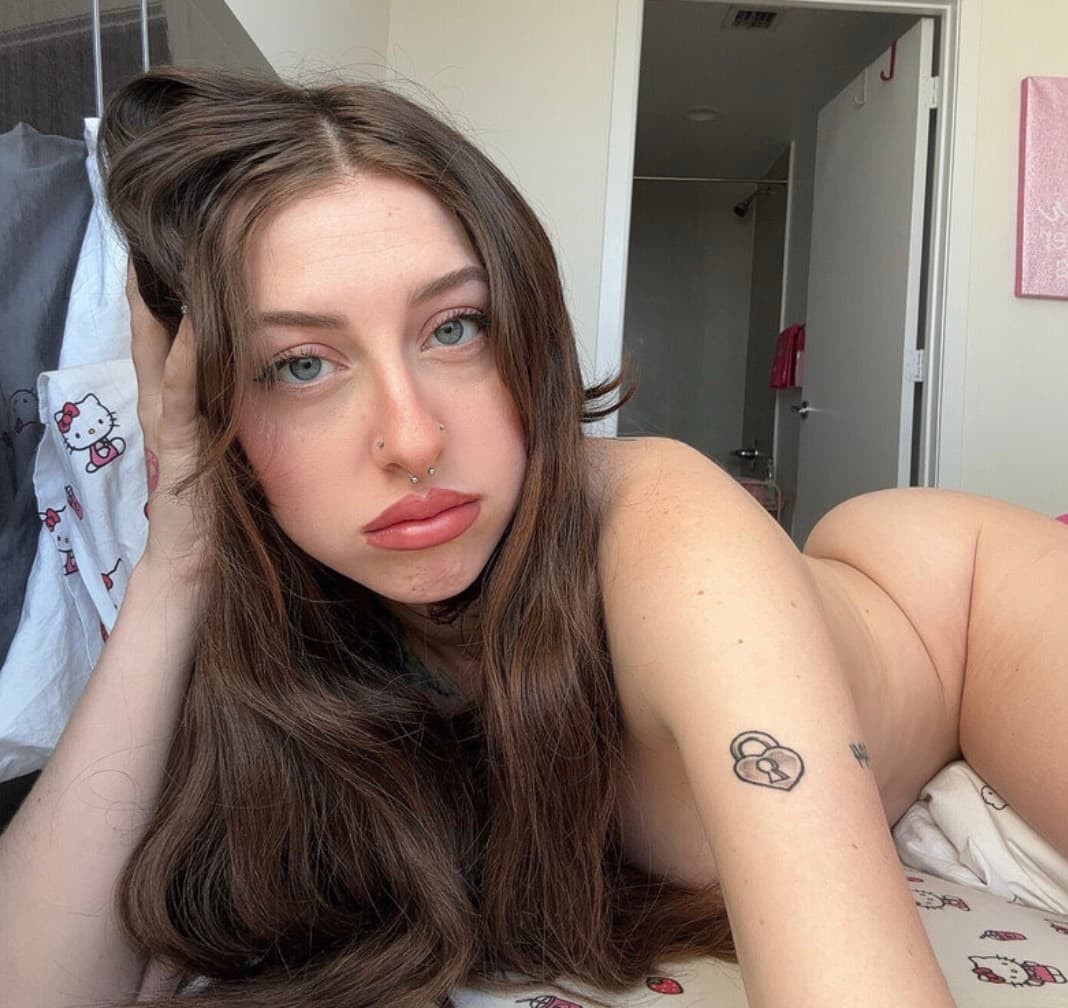 I’m available for hookup service independent escort in bolton uk
