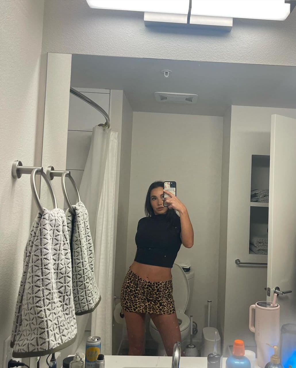 Discreet. Professional. Unforgettable independent escort in hull uk