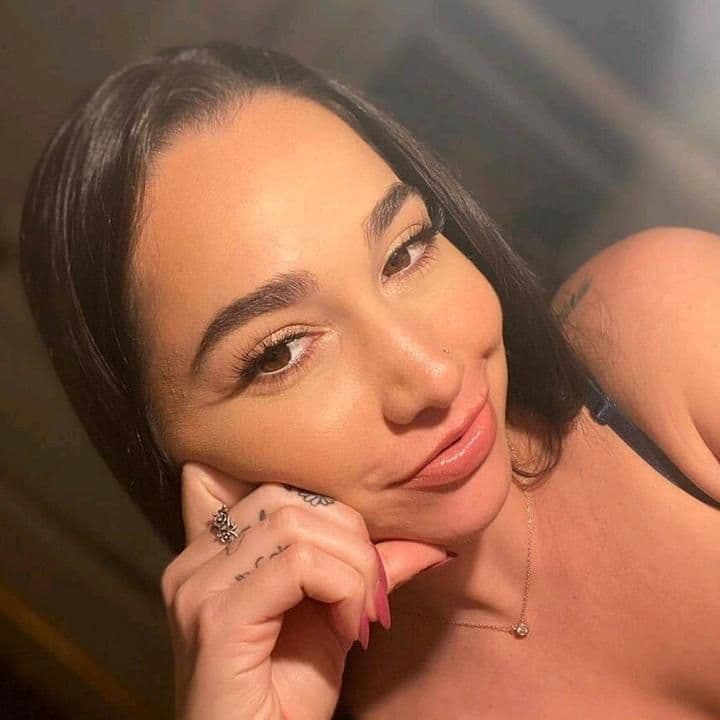 Discreet. Professional. Unforgettable independent escort in swindon uk