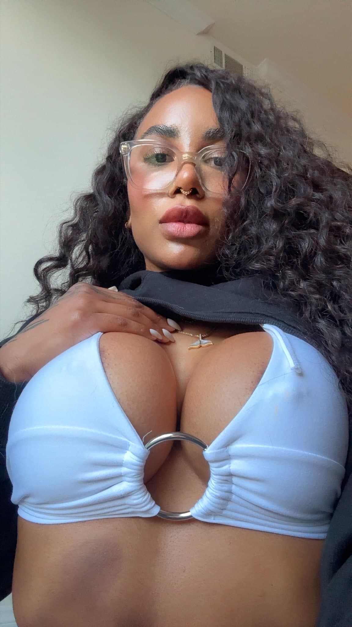 Hey hit me up for hookup and body massage service independent escort in blackburn uk