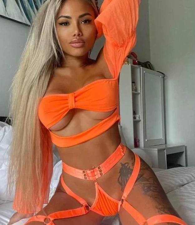 🌟SARA SEXY 💛 GFE 💛 100% REAL🌟 - Slough escort - Seductive Seekers