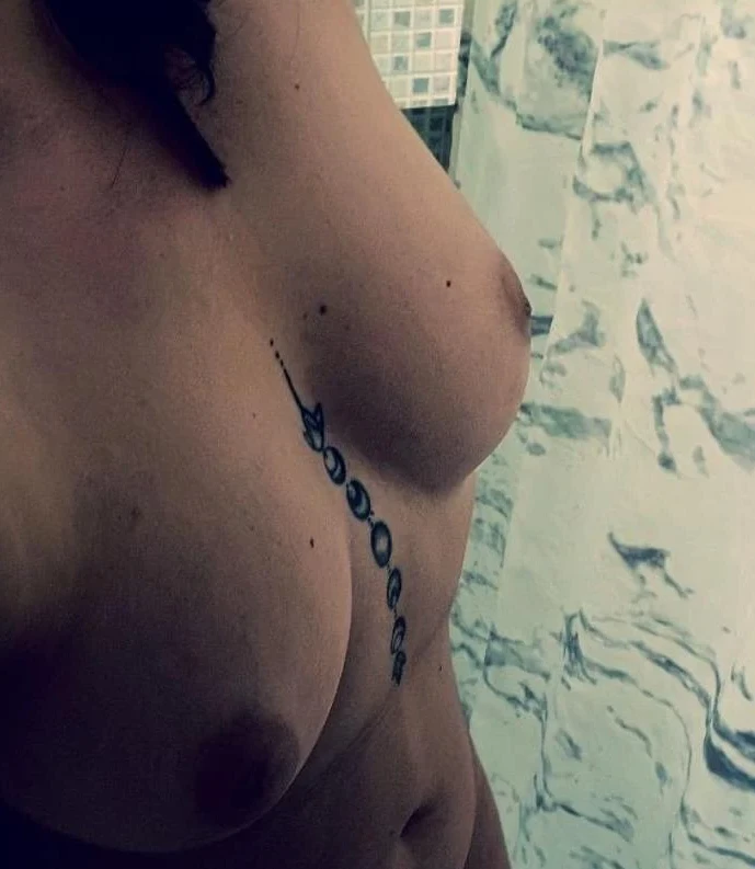 🥂🍾TATTO REAL💯 GIRL 😈STRAPON 😈PARTY🍑 - Norwich escort - Seductive Seekers