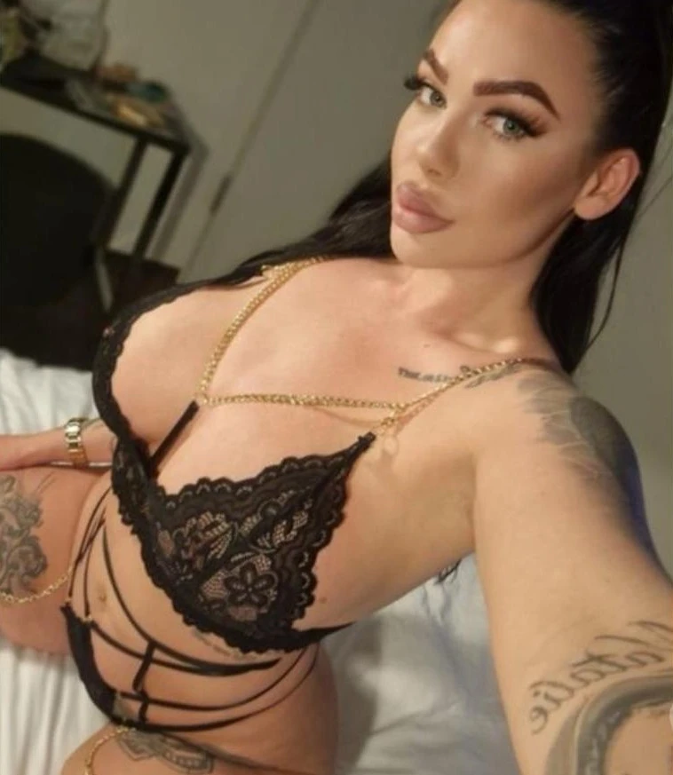 Amira